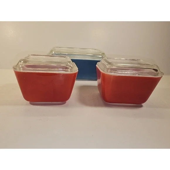 Vintage PYREX Refrigerator Dishes 3 Piece Set W 2 Lids 501, 502 Primary Colors - Picture 4 of 16